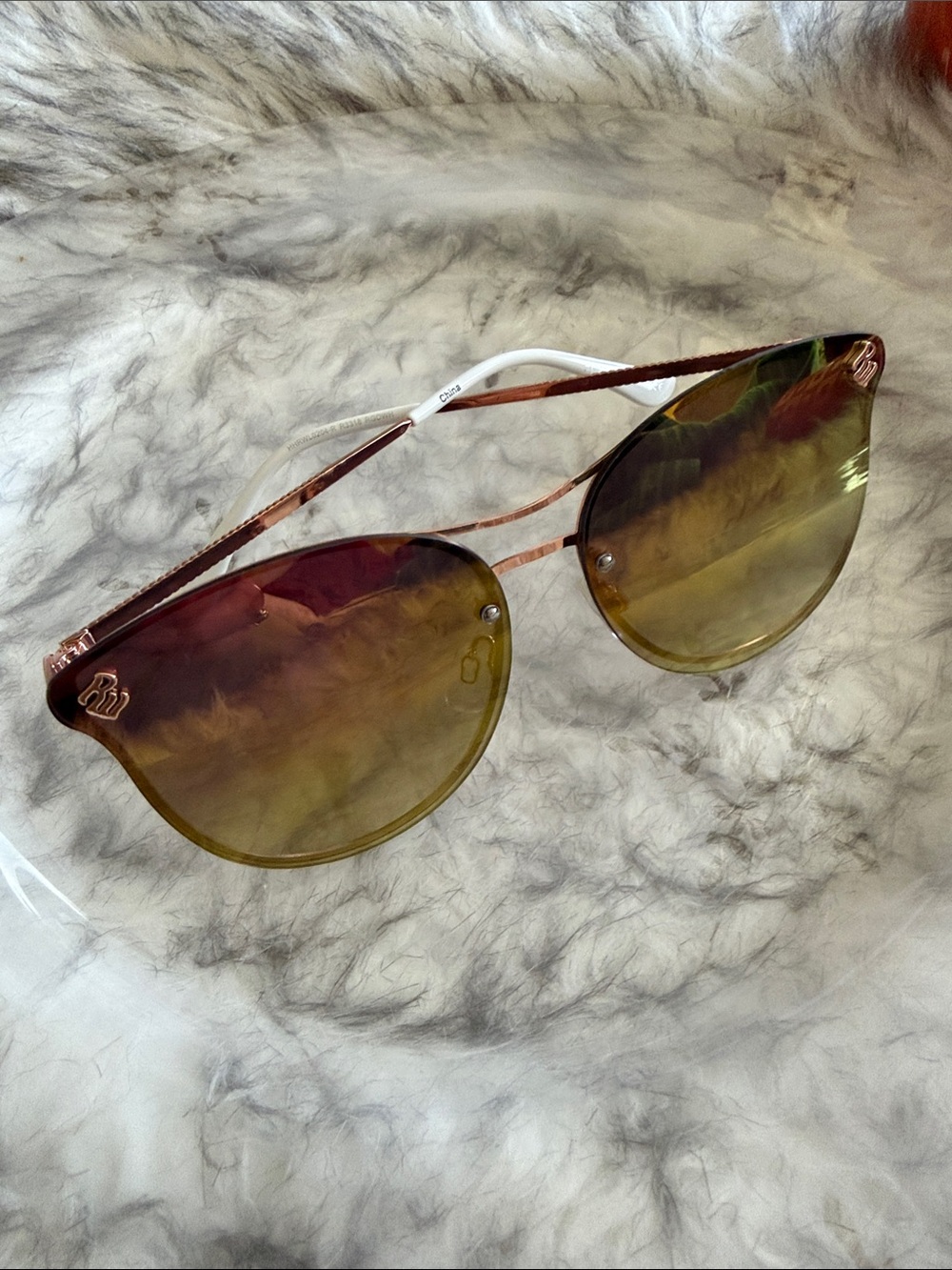 ROCAWEAR SUNGLASSES UV protective Rose Gold cat eye Sunglasses - Women